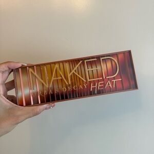 Urban Decay Naked Heat Palette